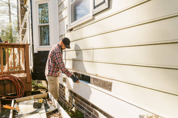 Top rated local Emergency Siding Repair specialists in Manitou Springs, CO